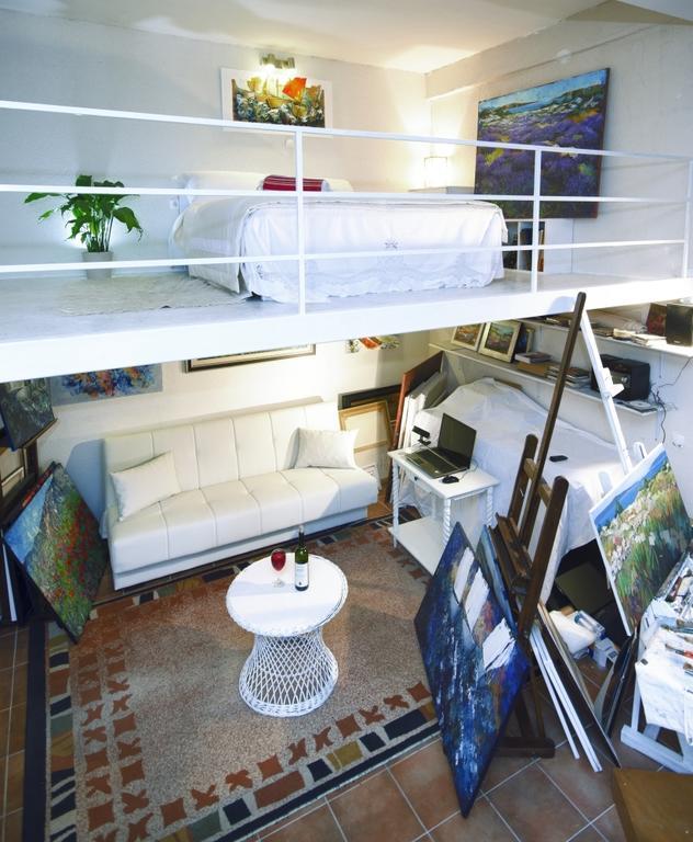 Apartment Croatia Art ドラスニセ 部屋 写真