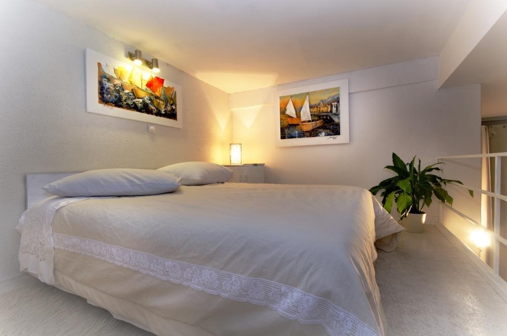 Apartment Croatia Art ドラスニセ 部屋 写真