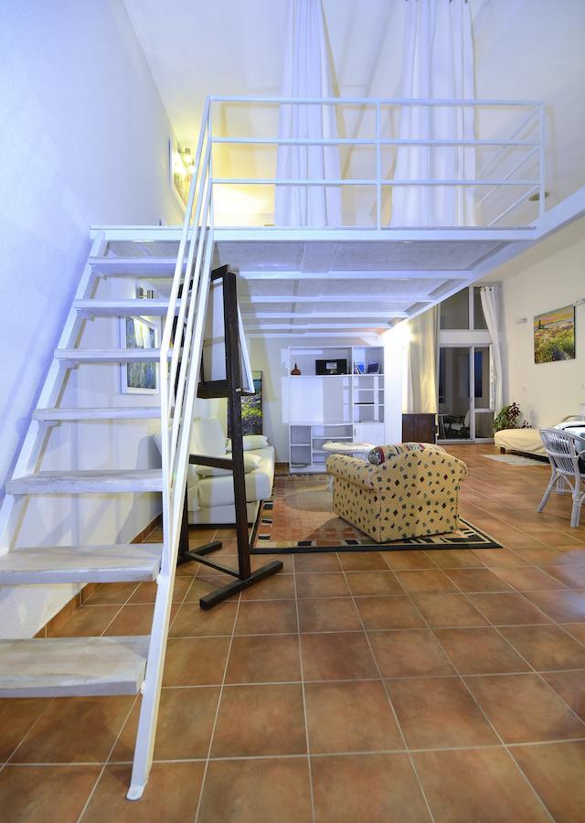 Apartment Croatia Art ドラスニセ 部屋 写真
